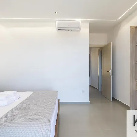 Blue Pearl With Private Pool In Afrato Village! Infinite Sea Views! 빌라